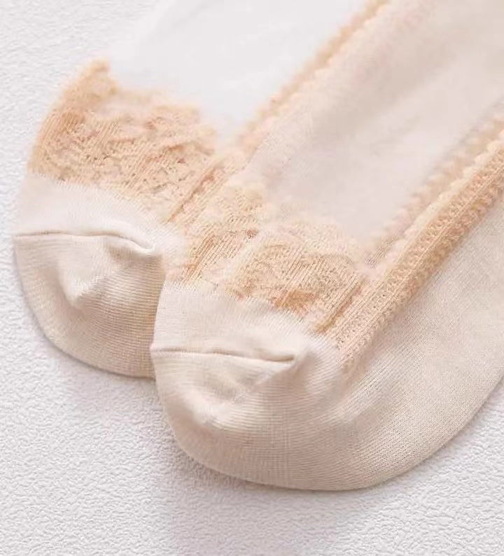Alexandray Women non-slip bottom lace socks